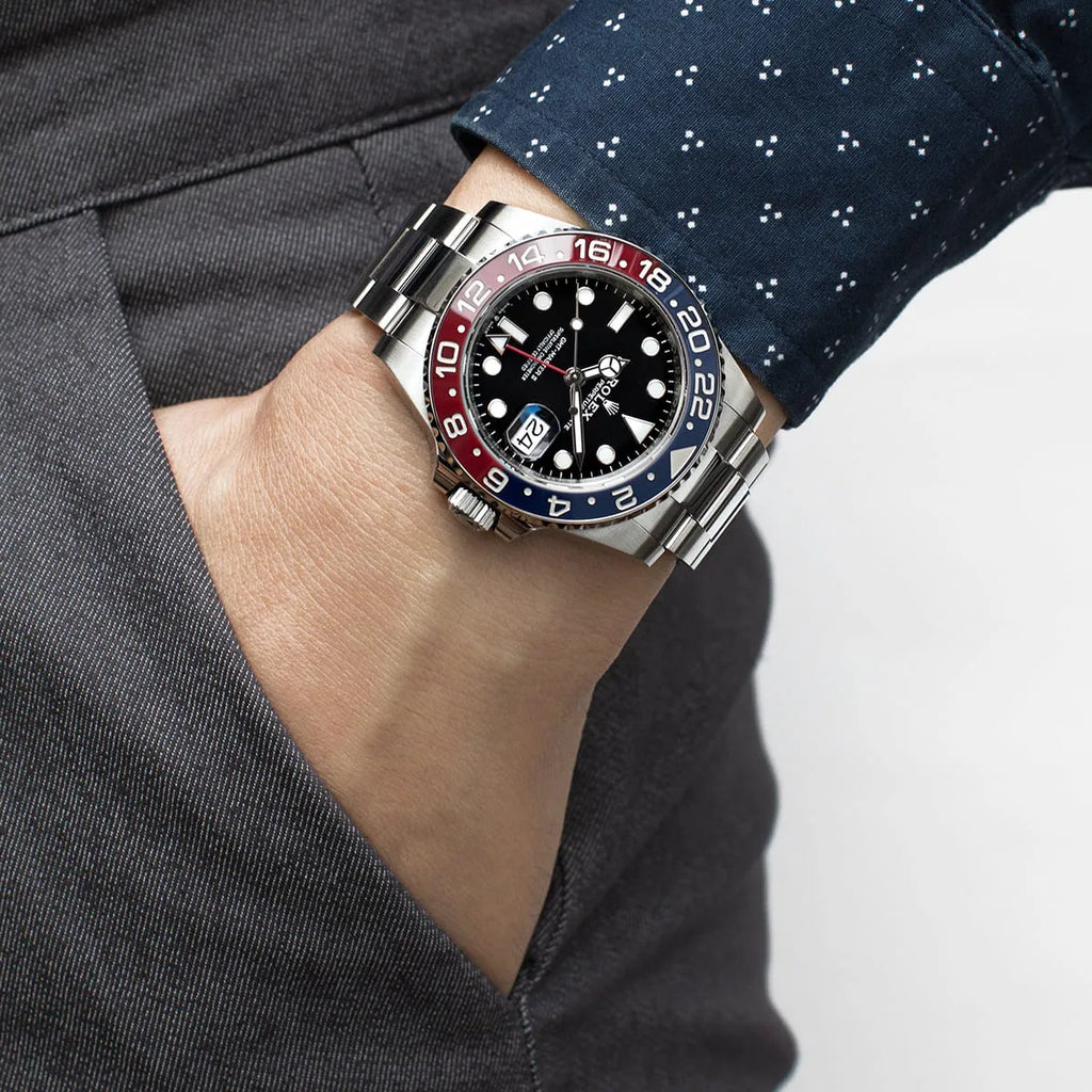 Rolex GMT Master II Pepsi m126710BLRO-0002 Men’s Watch Black Dial Silver Band